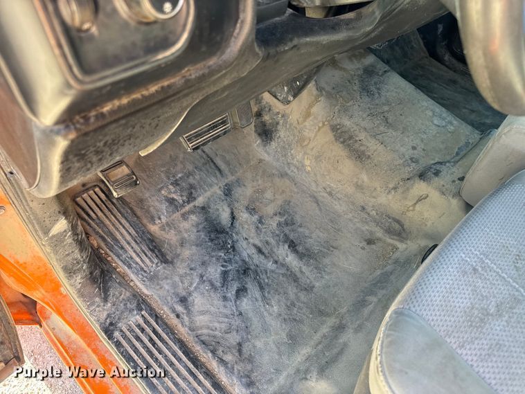 image for item EH6898 2015 Chevrolet  Silverado 1500 pickup truck