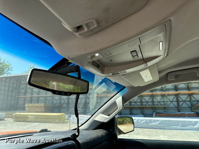 image for item EH6898 2015 Chevrolet  Silverado 1500 pickup truck