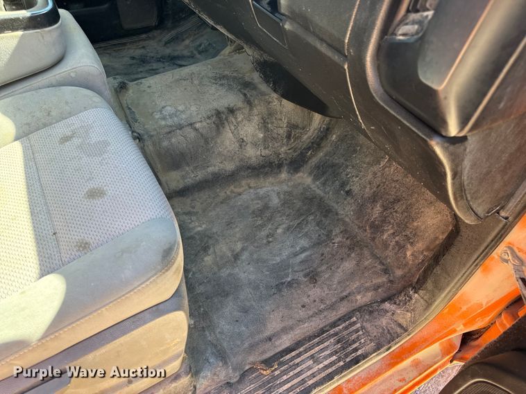 image for item EH6898 2015 Chevrolet  Silverado 1500 pickup truck