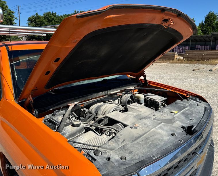 image for item EH6898 2015 Chevrolet  Silverado 1500 pickup truck