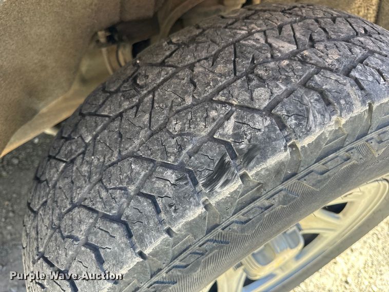 image for item EH6898 2015 Chevrolet  Silverado 1500 pickup truck