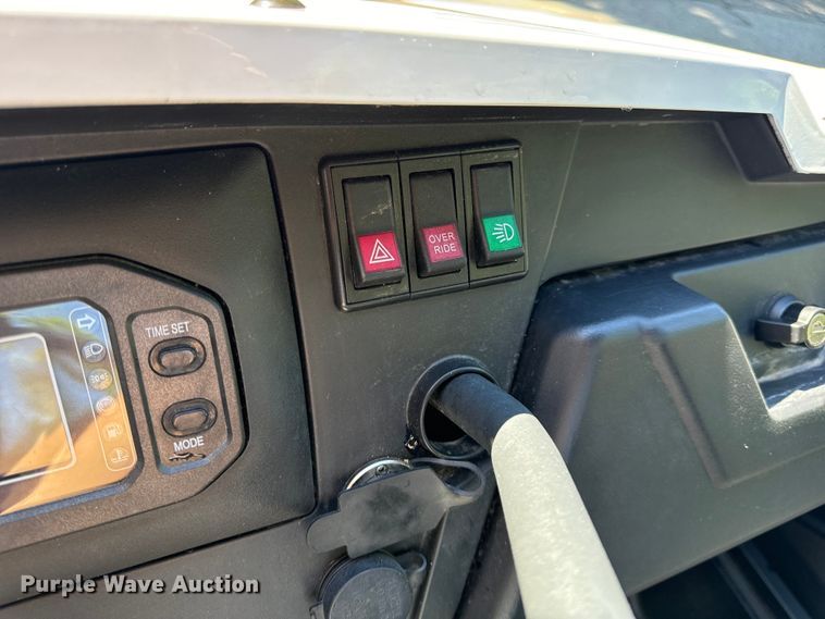 image for item EH6906 2022 Odes Sportcross utility vehicle