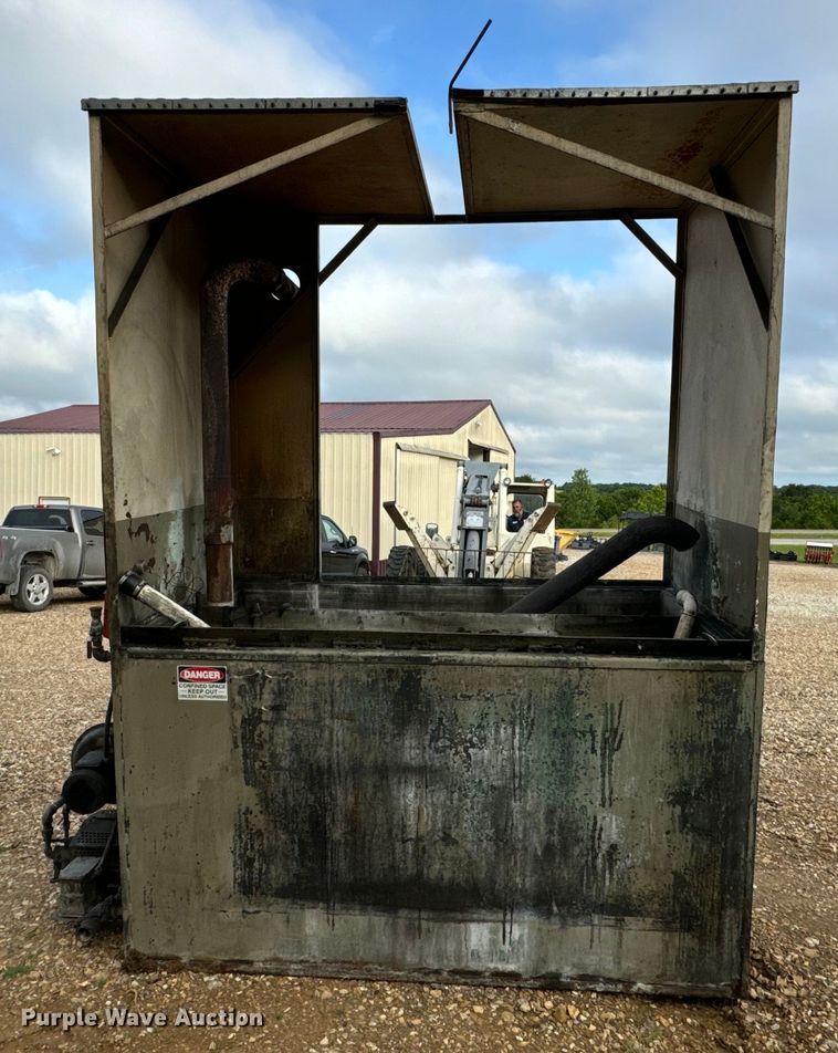 image for item EH6909 1997 Enfab Inc. 48X84TANK hot dip tank