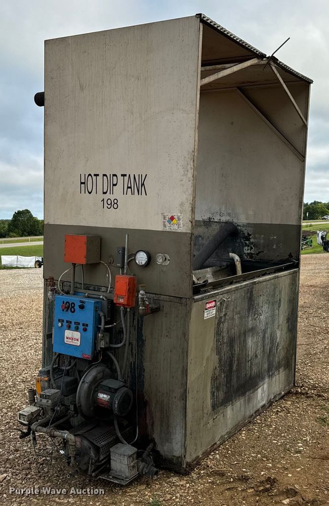 image for item EH6909 1997 Enfab Inc. 48X84TANK hot dip tank