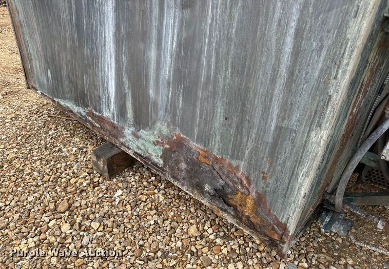 image for item EH6909 1997 Enfab Inc. 48X84TANK hot dip tank