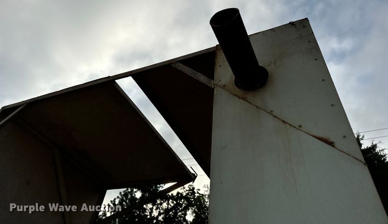 image for item EH6909 1997 Enfab Inc. 48X84TANK hot dip tank