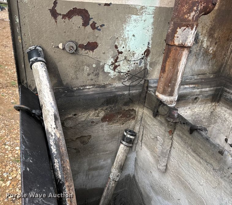 image for item EH6909 1997 Enfab Inc. 48X84TANK hot dip tank