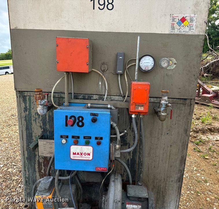 image for item EH6909 1997 Enfab Inc. 48X84TANK hot dip tank