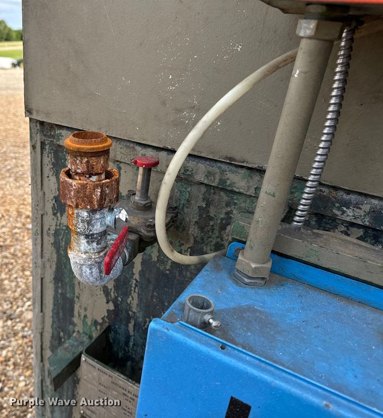 image for item EH6909 1997 Enfab Inc. 48X84TANK hot dip tank