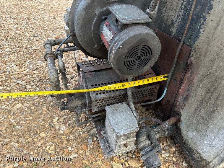 image for item EH6909 1997 Enfab Inc. 48X84TANK hot dip tank