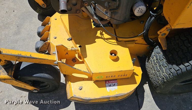 image for item EI3777 2013 Wright WS48FFX730E ZTR lawn mower