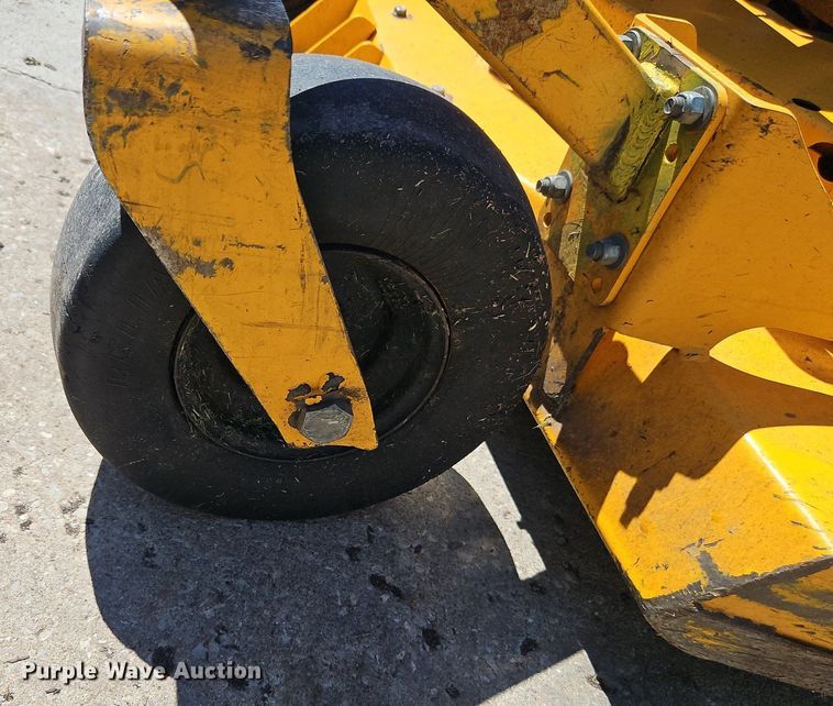 image for item EI3779 2017 Wright WS48FFX730E ZTR lawn mower