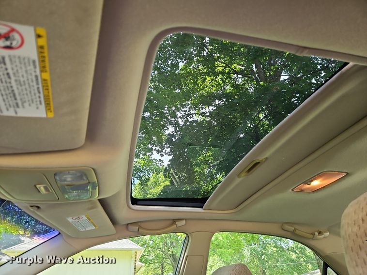 image for item EI3898 2003 Toyota  Camry LE 