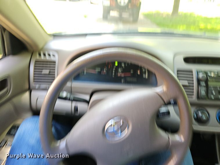 image for item EI3898 2003 Toyota  Camry LE 