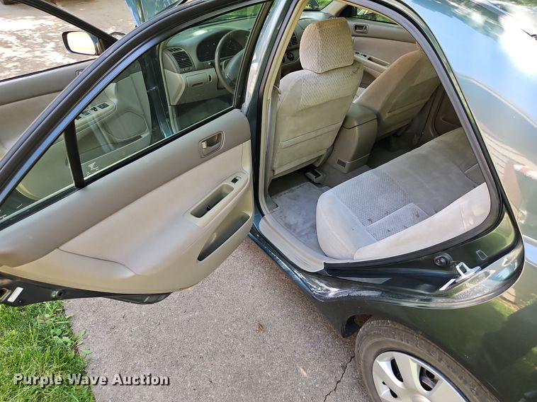 image for item EI3898 2003 Toyota  Camry LE 