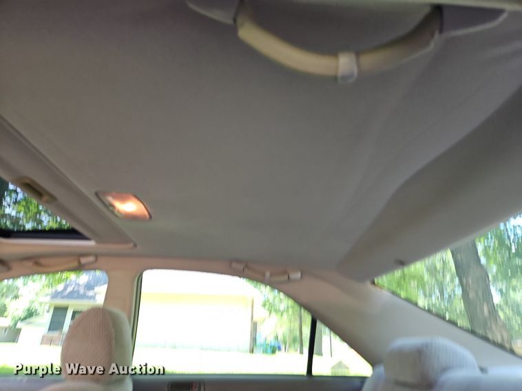 image for item EI3898 2003 Toyota  Camry LE 