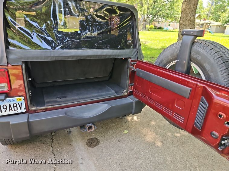 image for item EI3899 2008 Jeep Wrangler SUV