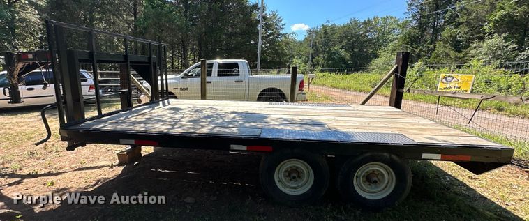 image for item EJ4358 1997 shop built utility trailer