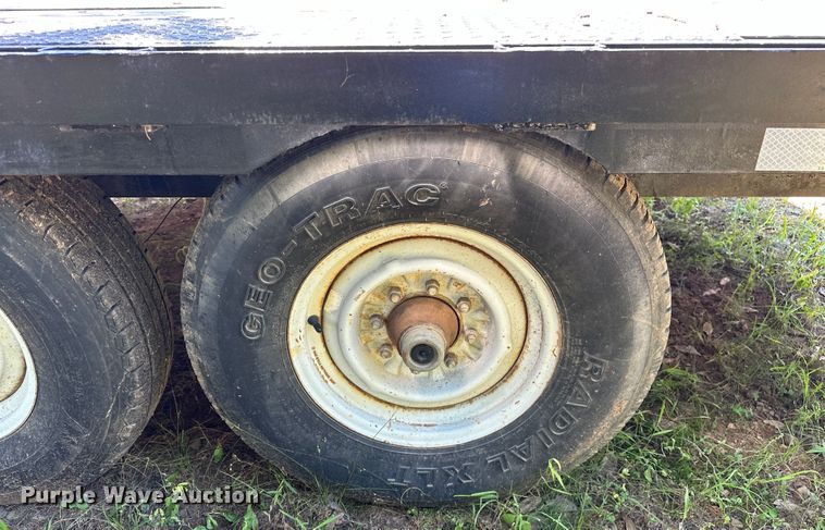 image for item EJ4358 1997 shop built utility trailer