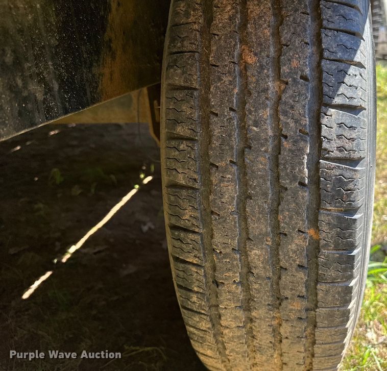 image for item EJ4358 1997 shop built utility trailer