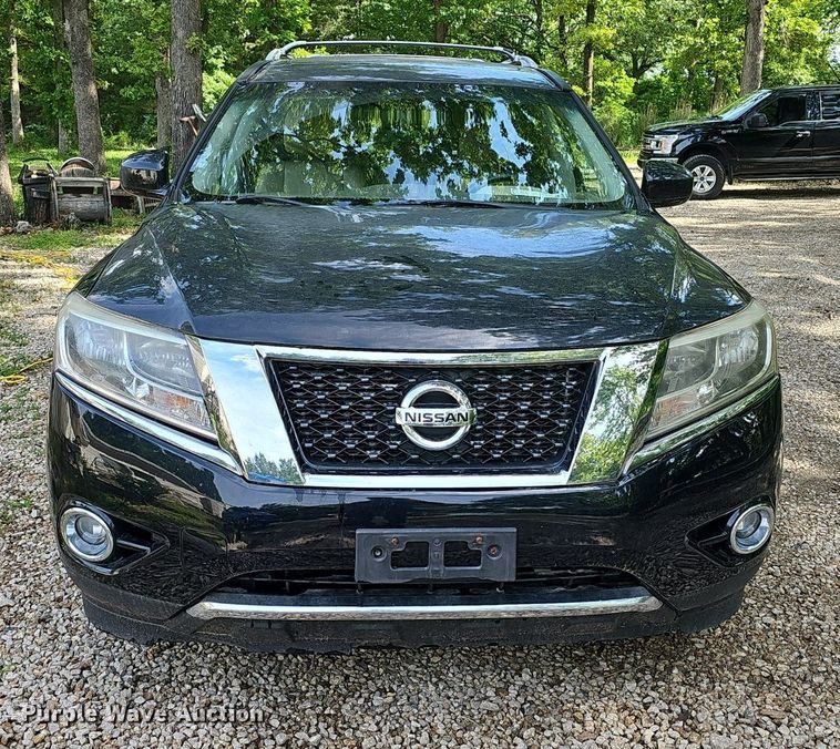 image for item EJ5572 2014 Nissan  Pathfinder SUV