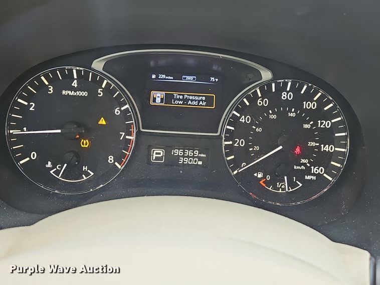 image for item EJ5572 2014 Nissan  Pathfinder SUV