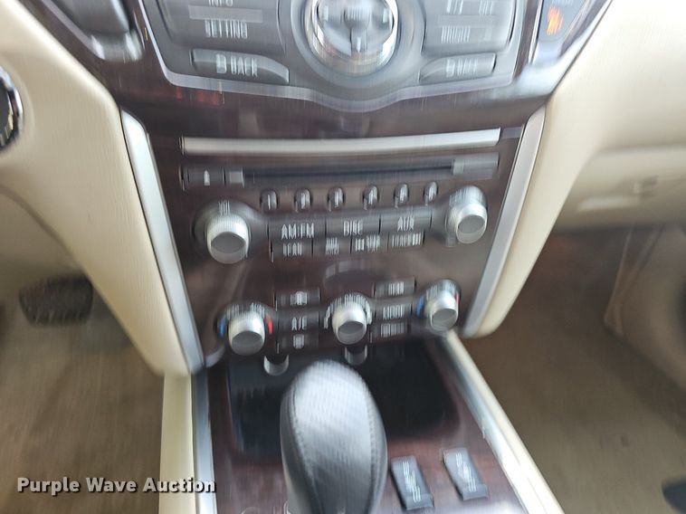 image for item EJ5572 2014 Nissan  Pathfinder SUV