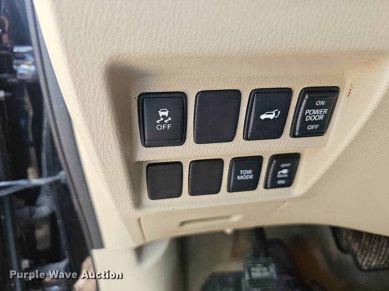 image for item EJ5572 2014 Nissan  Pathfinder SUV