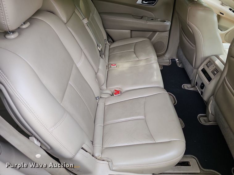 image for item EJ5572 2014 Nissan  Pathfinder SUV