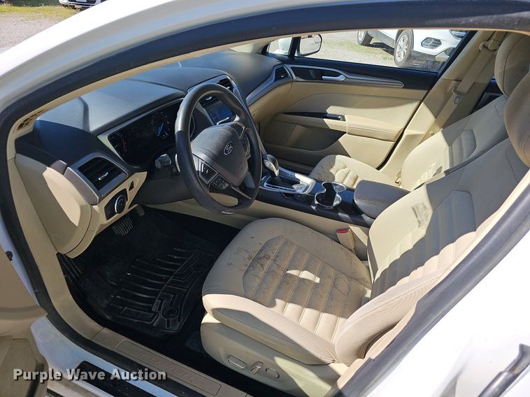 image for item EJ5604 2014 Ford  Fusion 