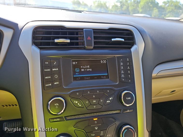 image for item EJ5604 2014 Ford  Fusion 