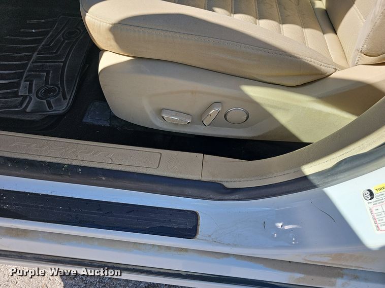 image for item EJ5604 2014 Ford  Fusion 