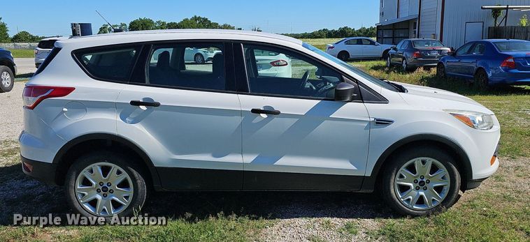 image for item EJ5605 2015 Ford Escape SUV