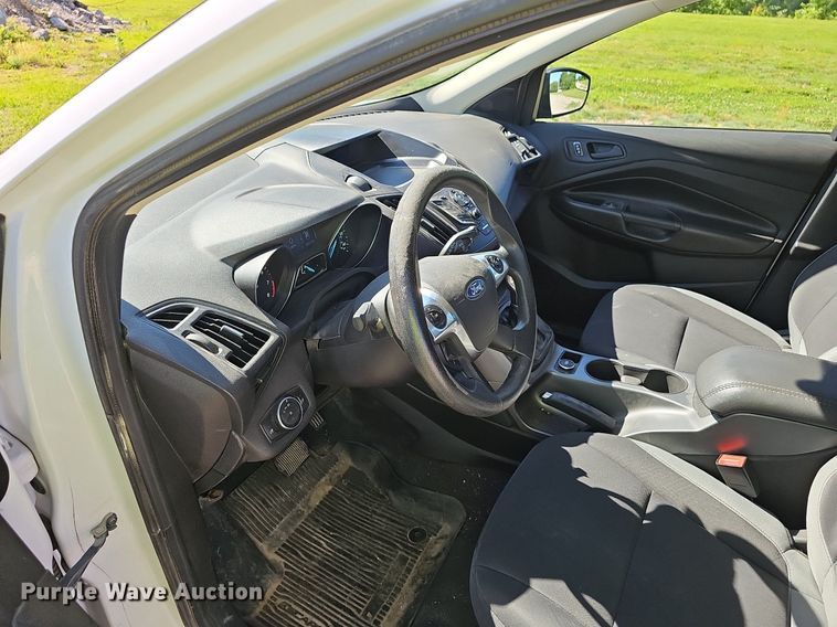 image for item EJ5605 2015 Ford Escape SUV