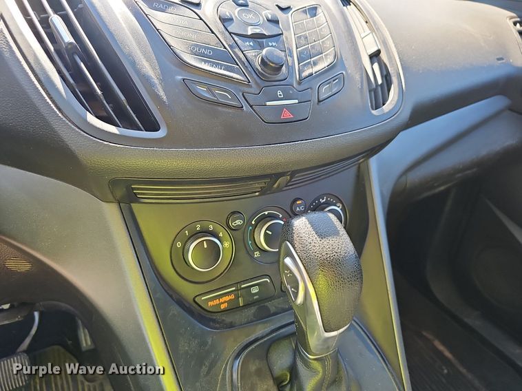 image for item EJ5605 2015 Ford Escape SUV