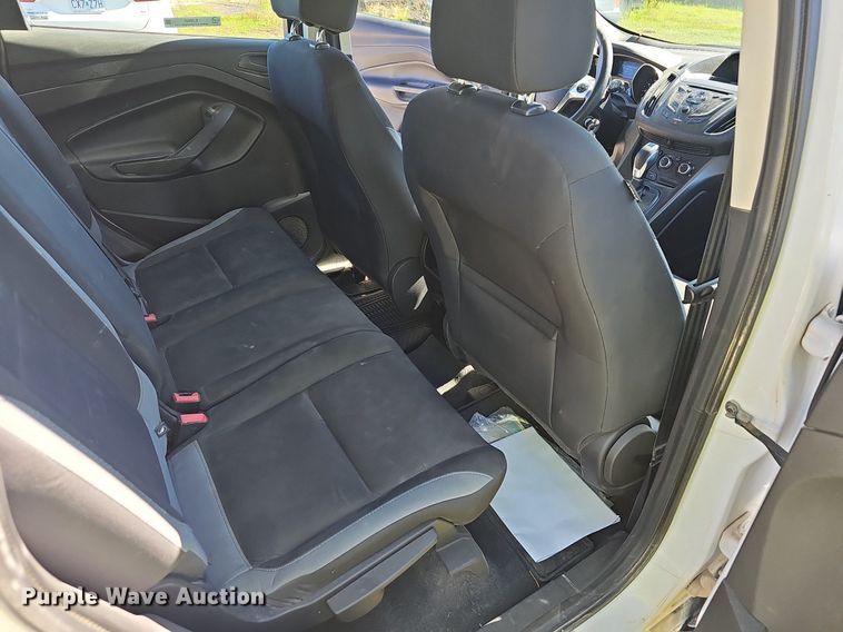 image for item EJ5605 2015 Ford Escape SUV