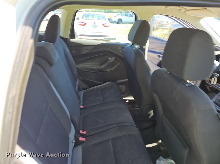 image for item EJ5605 2015 Ford Escape SUV