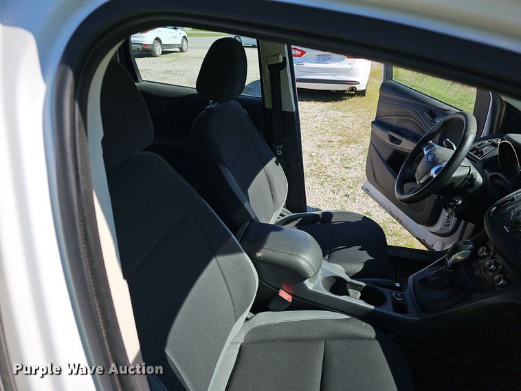 image for item EJ5605 2015 Ford Escape SUV