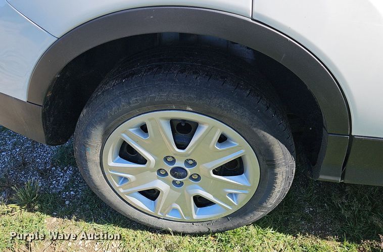 image for item EJ5605 2015 Ford Escape SUV