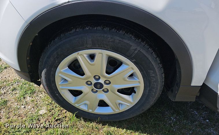 image for item EJ5605 2015 Ford Escape SUV