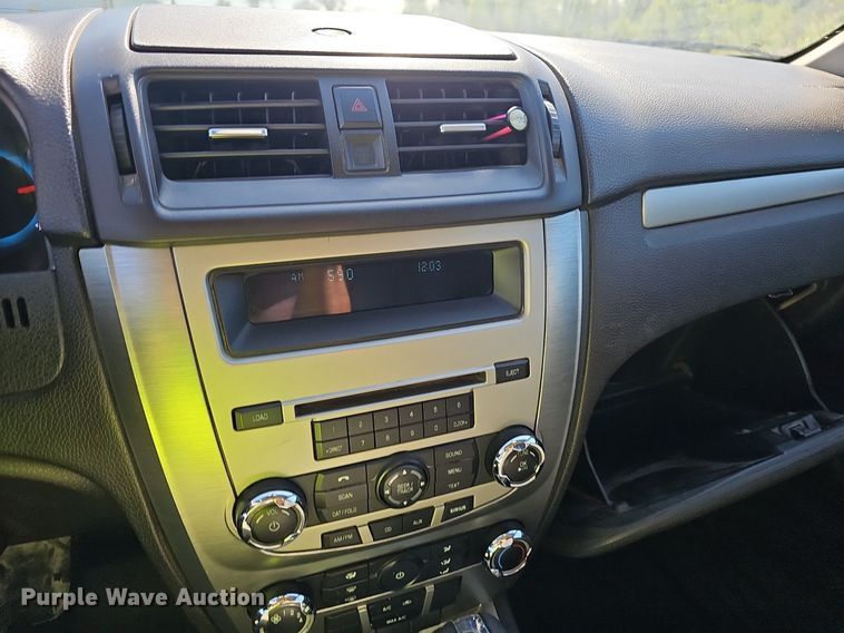 image for item EJ5606 2011 Ford  Fusion  