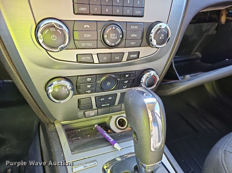 image for item EJ5606 2011 Ford  Fusion  