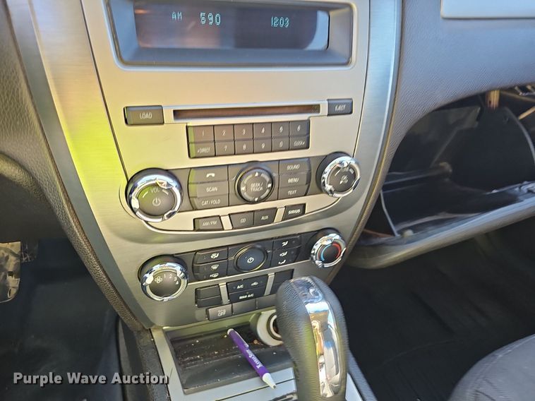 image for item EJ5606 2011 Ford  Fusion  