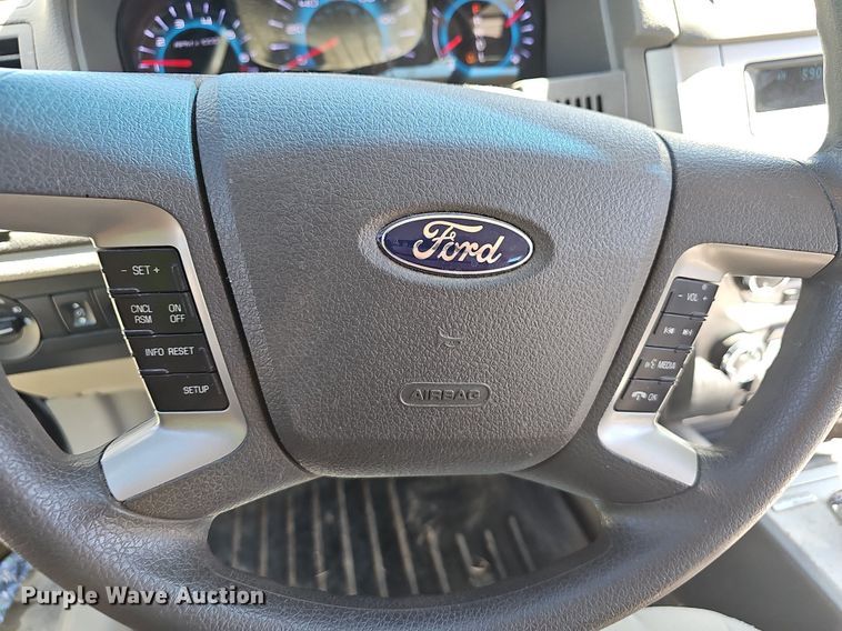 image for item EJ5607 2012 Ford  Fusion  