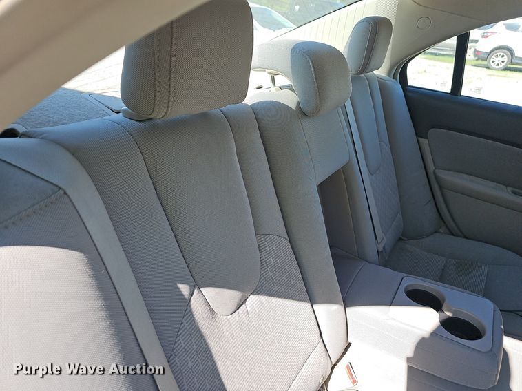 image for item EJ5607 2012 Ford  Fusion  