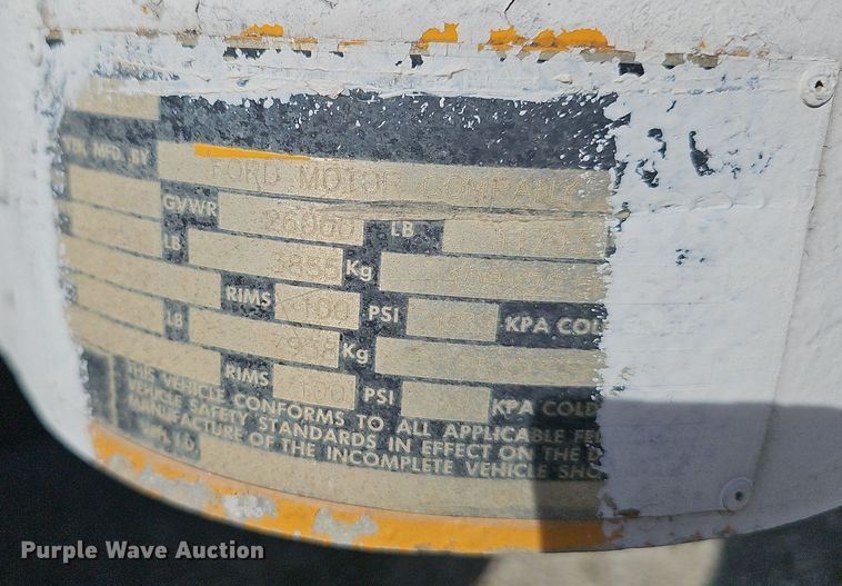 image for item EJ5636 2007 GMC C5500 box truck