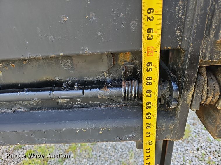 image for item EJ5636 2007 GMC C5500 box truck