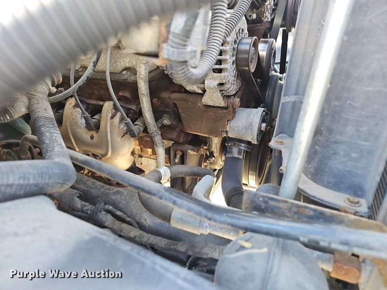 image for item EJ5636 2007 GMC C5500 box truck