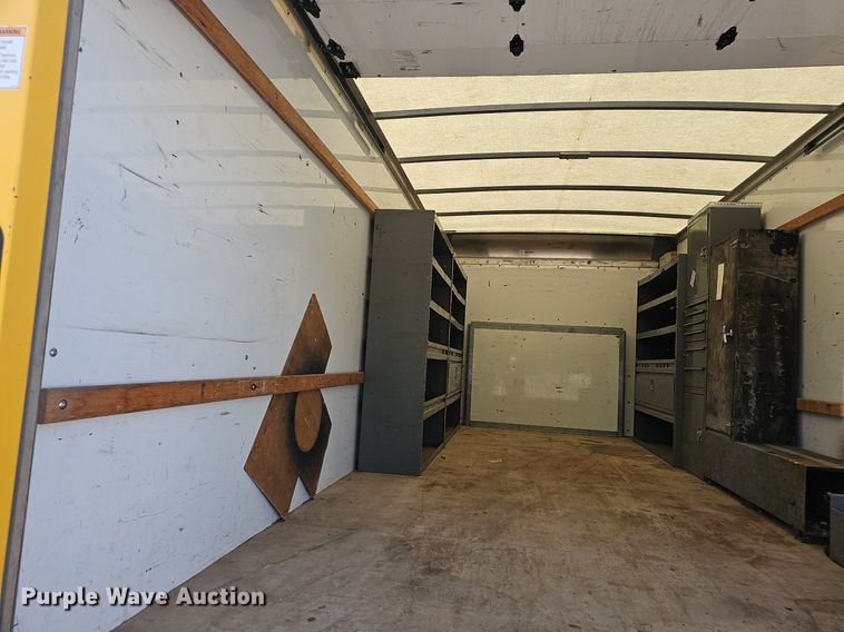 image for item EJ5637 2016 Ford E350 Super Duty box truck