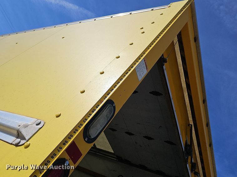 image for item EJ5637 2016 Ford E350 Super Duty box truck